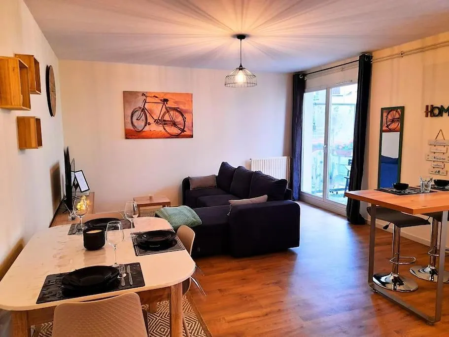 Les Trois Lanternes-Spacieux-Wifi Fibre-Tv Hd Beauvais France